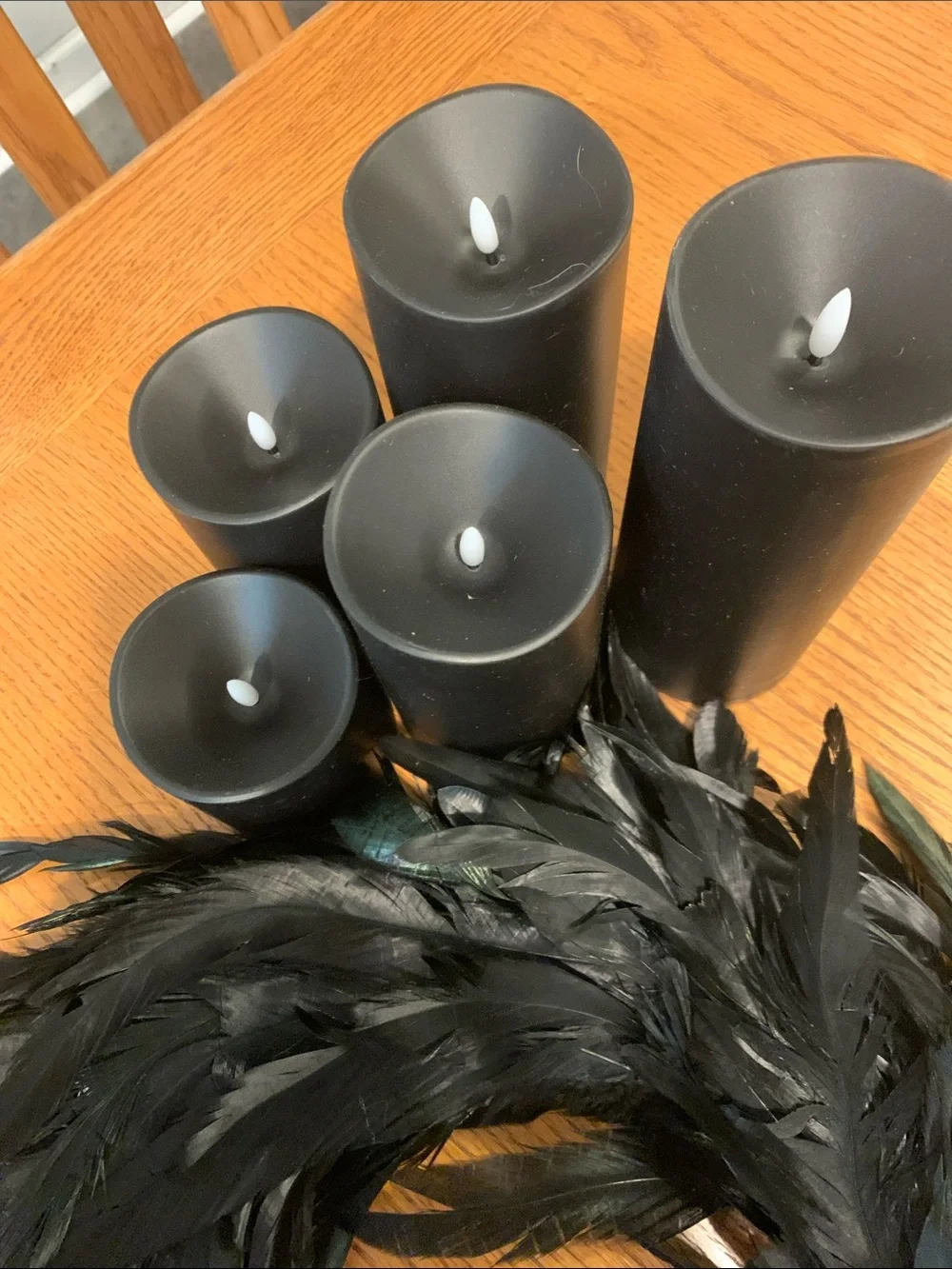 Black Feather Wreath - and battery candlesDecorative Home Party Accent New.